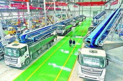 小(xiao)巨(ju)人(ren)迸發(fa)大能(neng)量 青(qing)島(dao)新(xin)材(cai)料產(chan)業(ye)的(de)崛(jue)起與未來(lai)