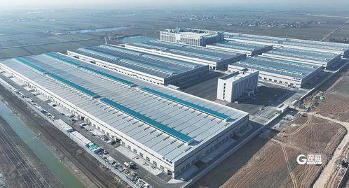 青島(dao) “鏈(lian)”出吸(xi)引(yin)力，“聚”來(lai)好(hao)項目(mu)，新(xin)材料產(chan)業強勢崛起(qi)